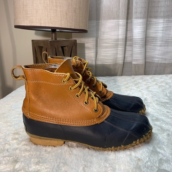 eddie bauer duck boots